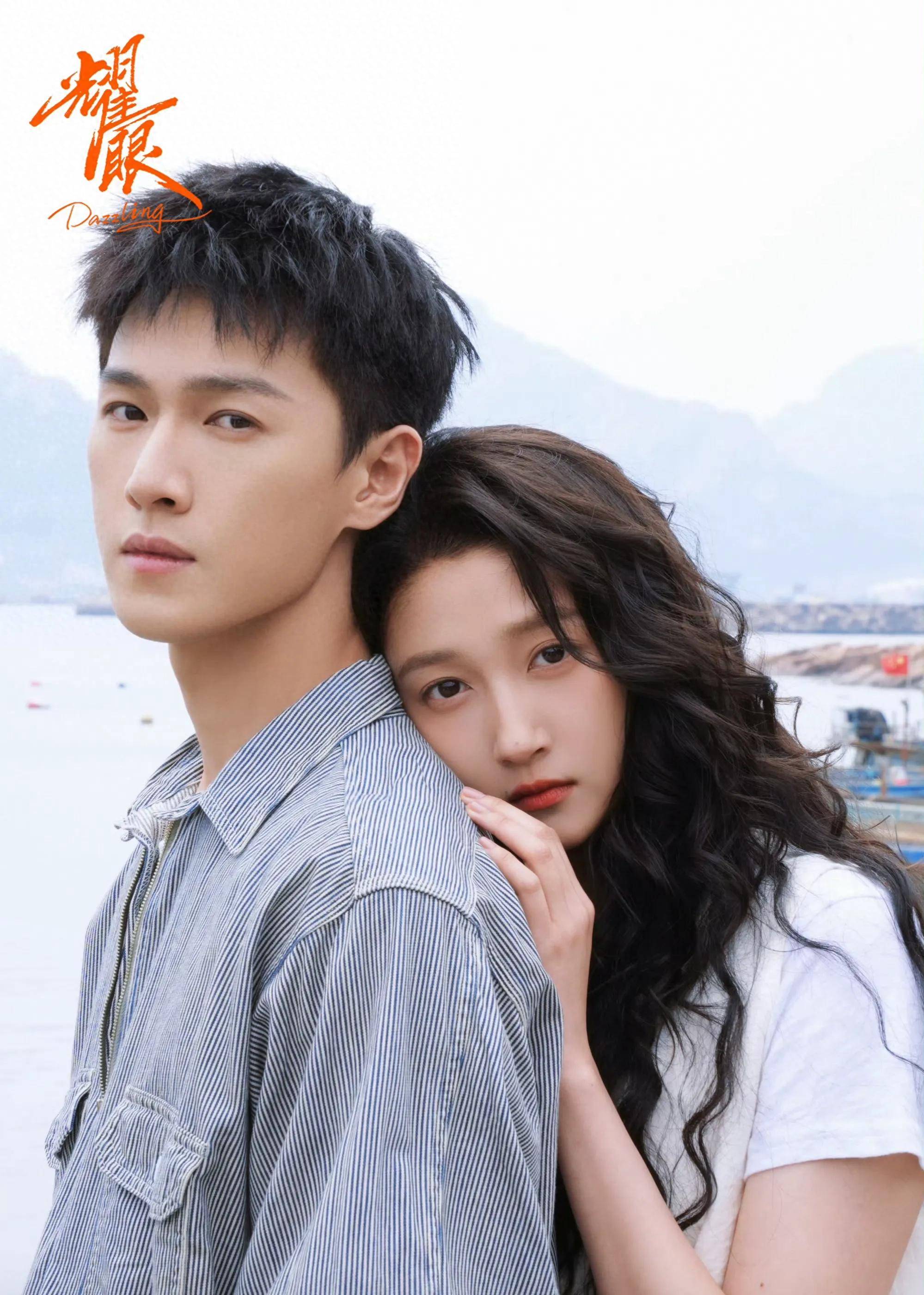 李昀锐公主抱关晓彤,男友力拉满,男帅女美太好磕!