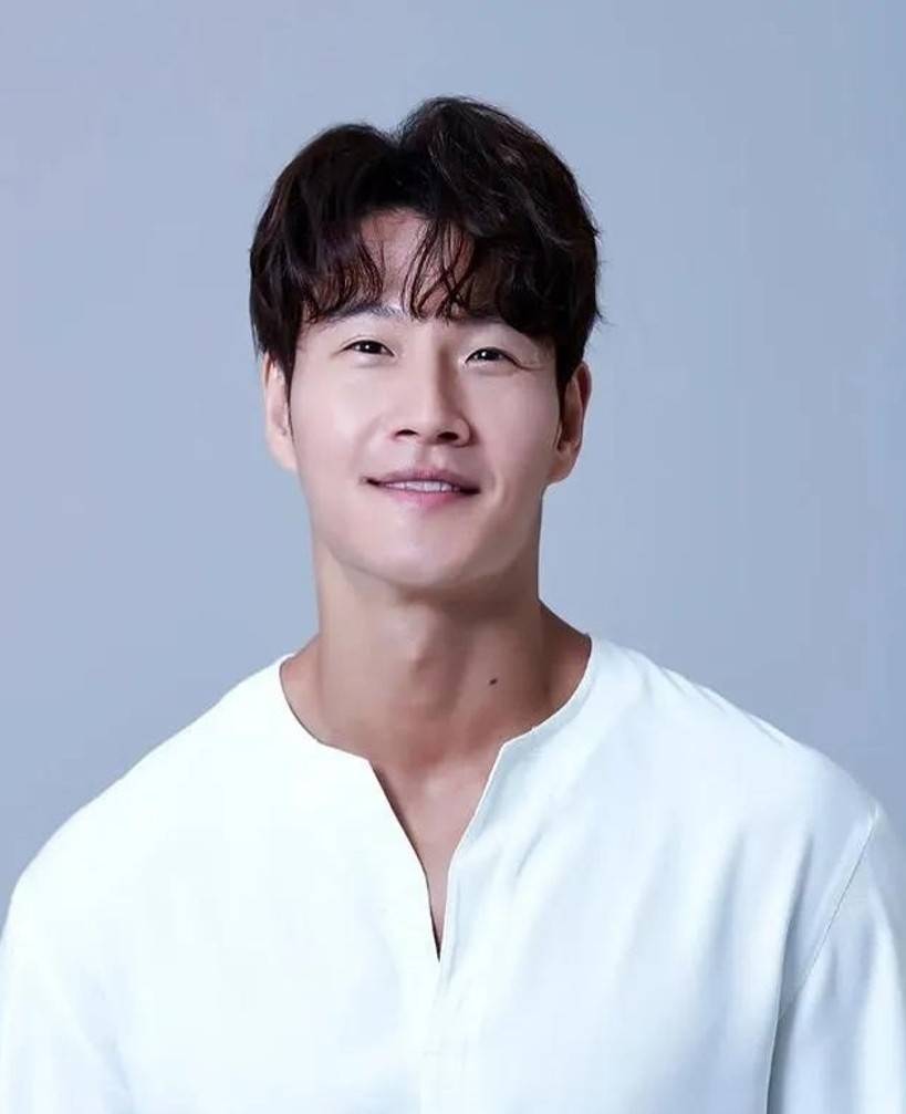 49岁金钟国资产过亿，却陷人生困境，结婚咋就没了希望？_搜狐网