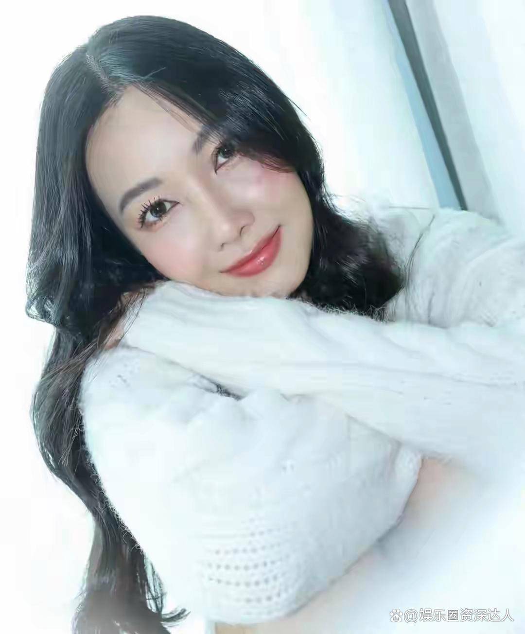 原创泰国第一美女沃拉娜特旺萨莞用实力征服演艺圈