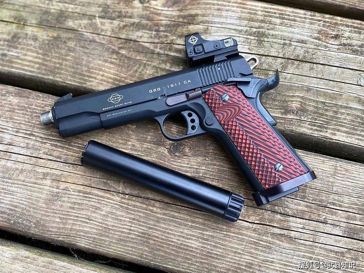 西格绍尔1911半自动 外形完全复刻经典 点22口径适合新手打靶