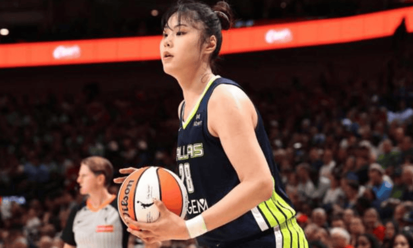 0分0板后轰20分4板！李月汝满血归来：一战打破WNBA生涯纪录！