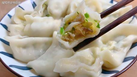 _西北吃饺子蘸什么_西北的饺子
