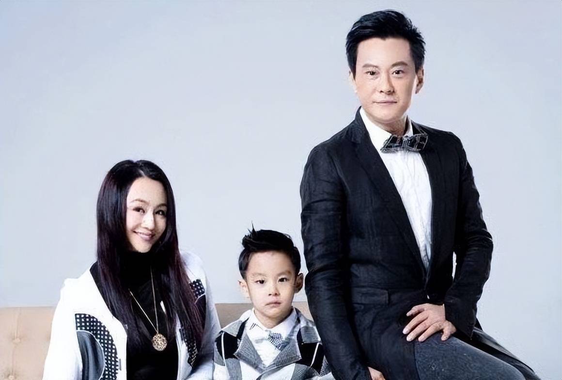 曹颖:当红时期"下嫁"王斑,却患上产后抑郁症,她今现状如何?