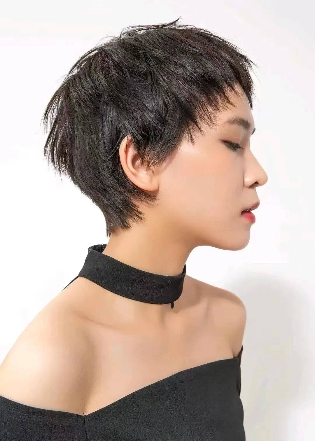 超短发剪短的是头发觉醒的是气场