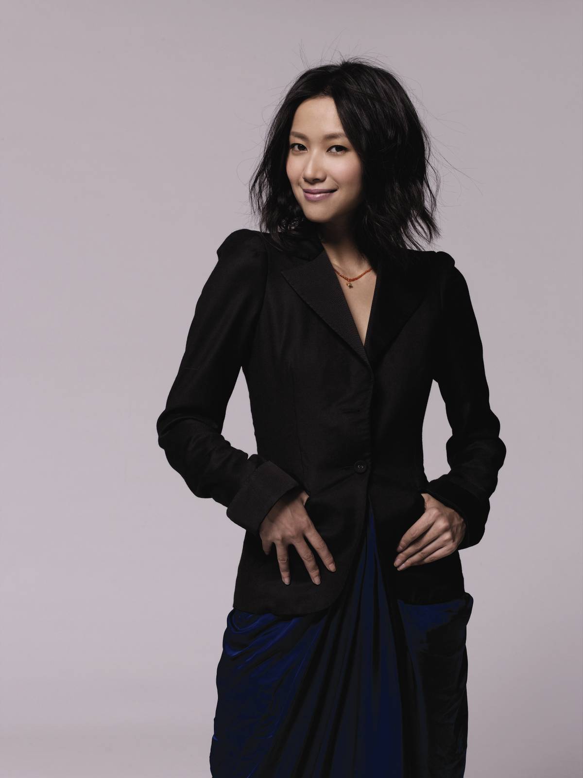 "插足成瘾"徐静蕾:当王朔女友,绯闻张亚东,现在怎么样了?