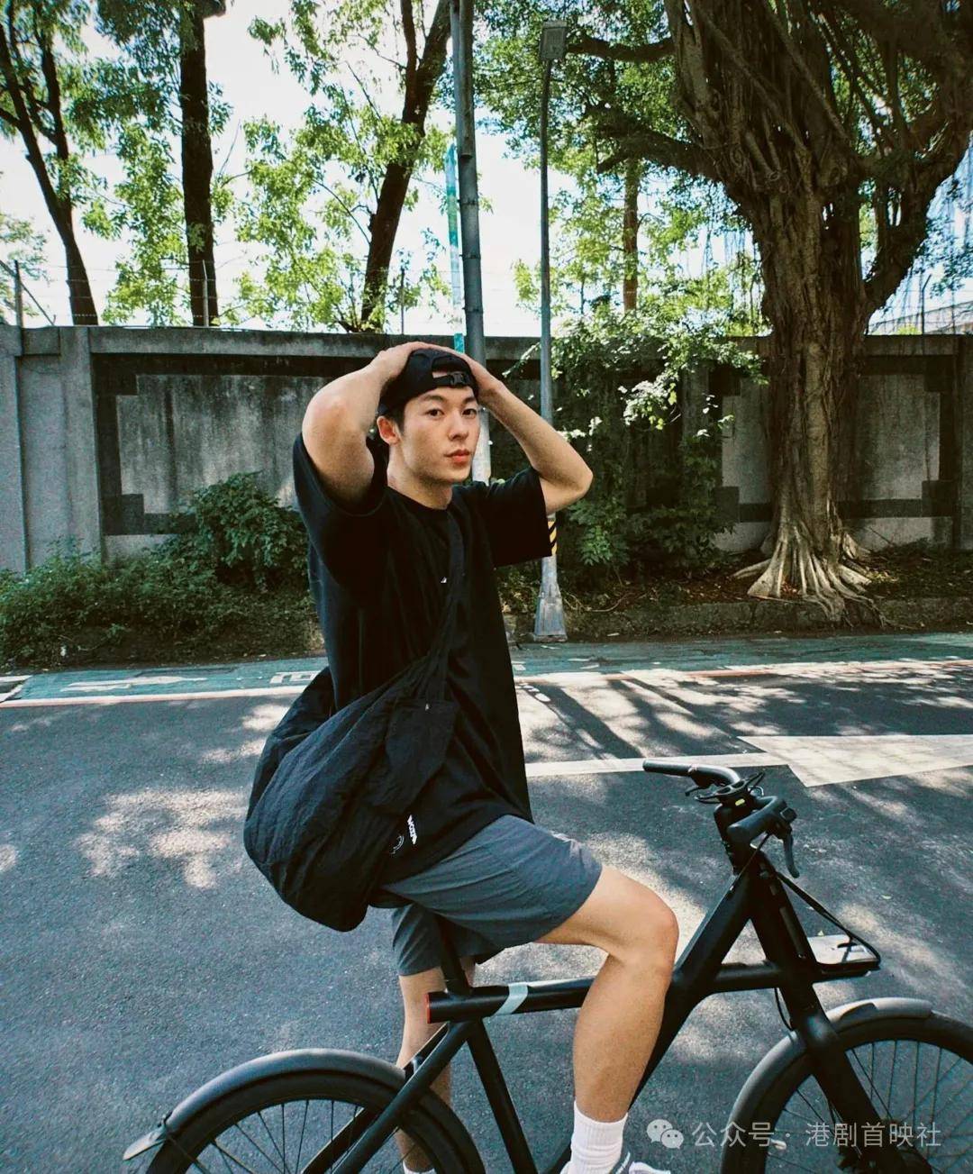tvb剧集童星暴风成长超靓仔撞样两男神许光汉车银优