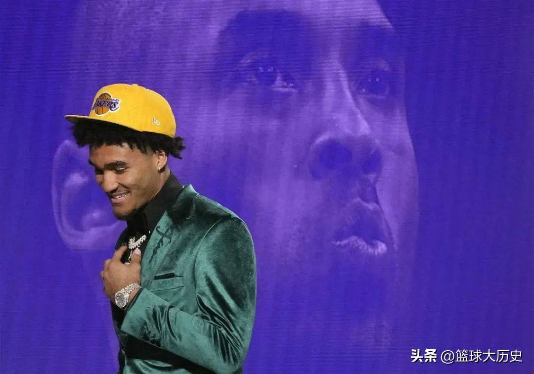 才22岁!湖人旧将希菲诺,还能留在NBA吗?