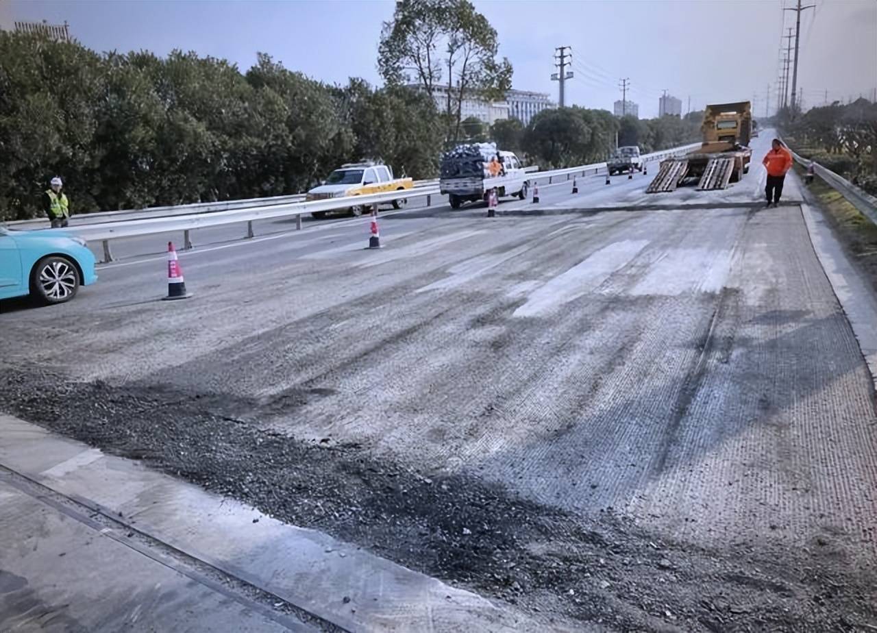 无人机桥梁巡检之桥头跳车"顽疾"破解指南:从沉降控制到长效养护