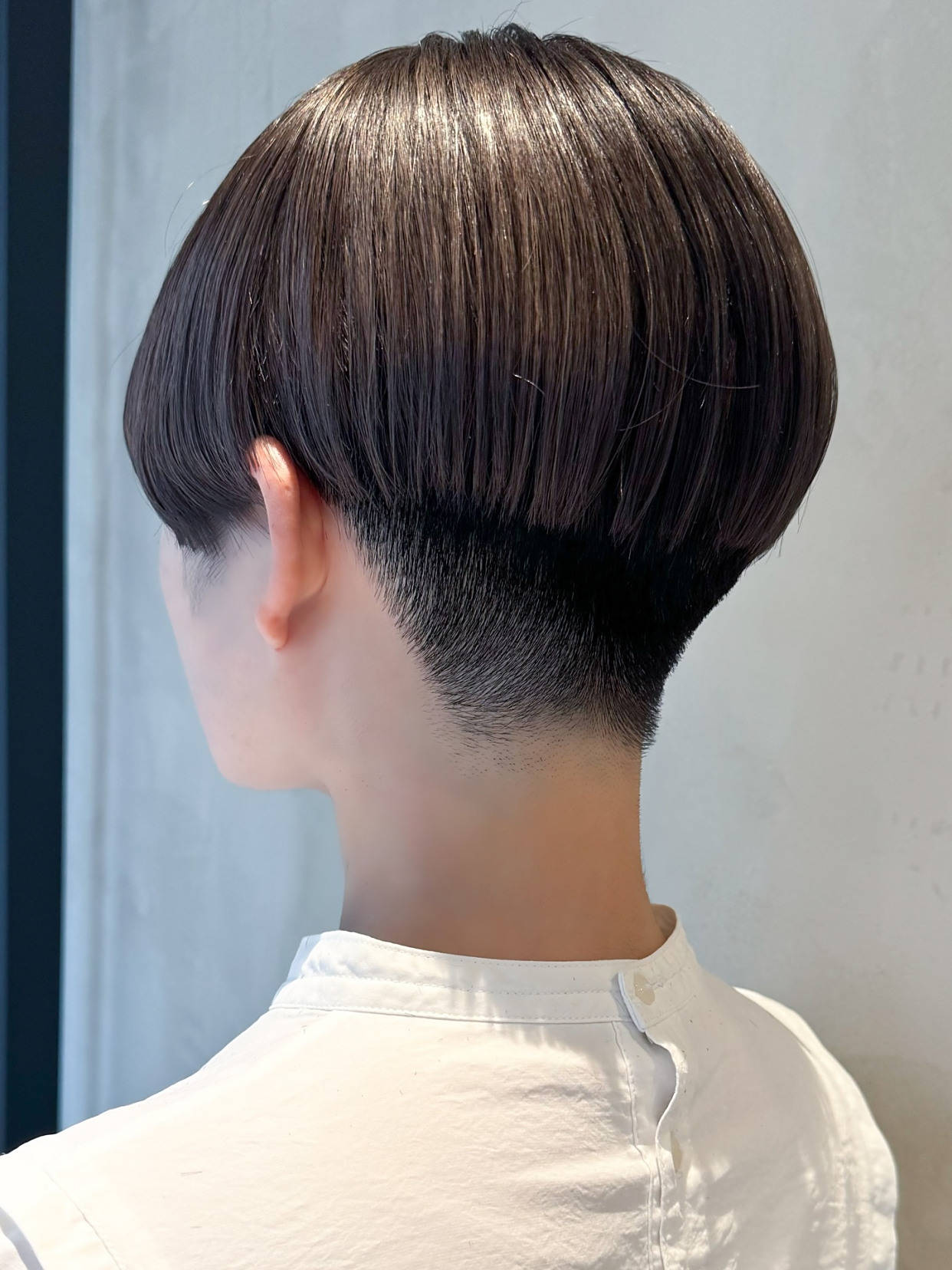 别再追千篇一律!渐变蘑菇头用"层次反差",改写发型审美