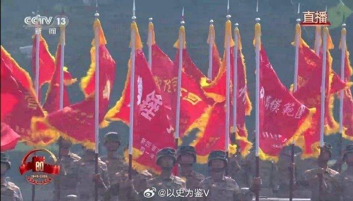阅兵知识科普:战旗方队第一排的"铁锤子团"有多牛?