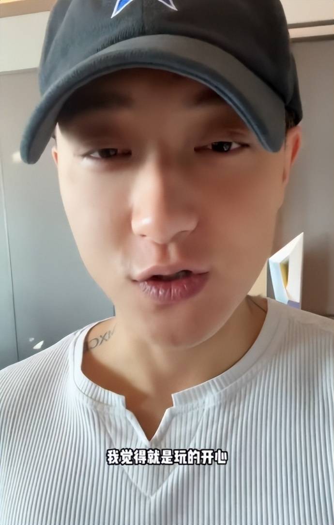 归来仍是顶流!鹿晗和黄子韬原先在一个组合里,两人差距太明显