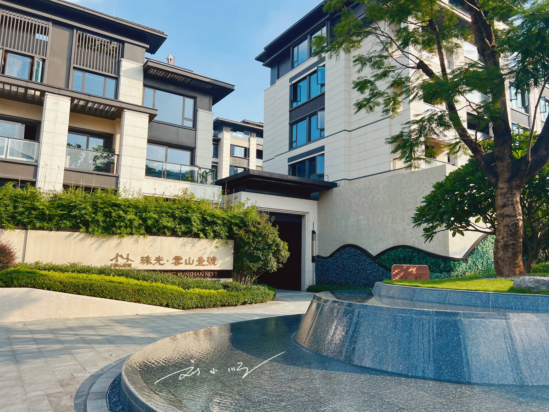 广州市白云区"第一豪宅",一套别墅据说要上亿,就在白云山脚下