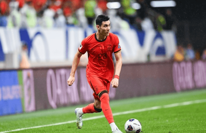 继国奥队2-1险胜东帝汶后，第2天，国青队又以1-0艰难战胜缅甸