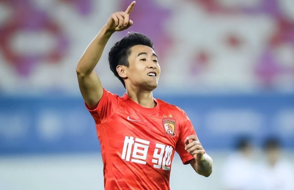 成都蓉城主力国脚锋霸提前宣布离队，徐正源苦留未果，德转已确认