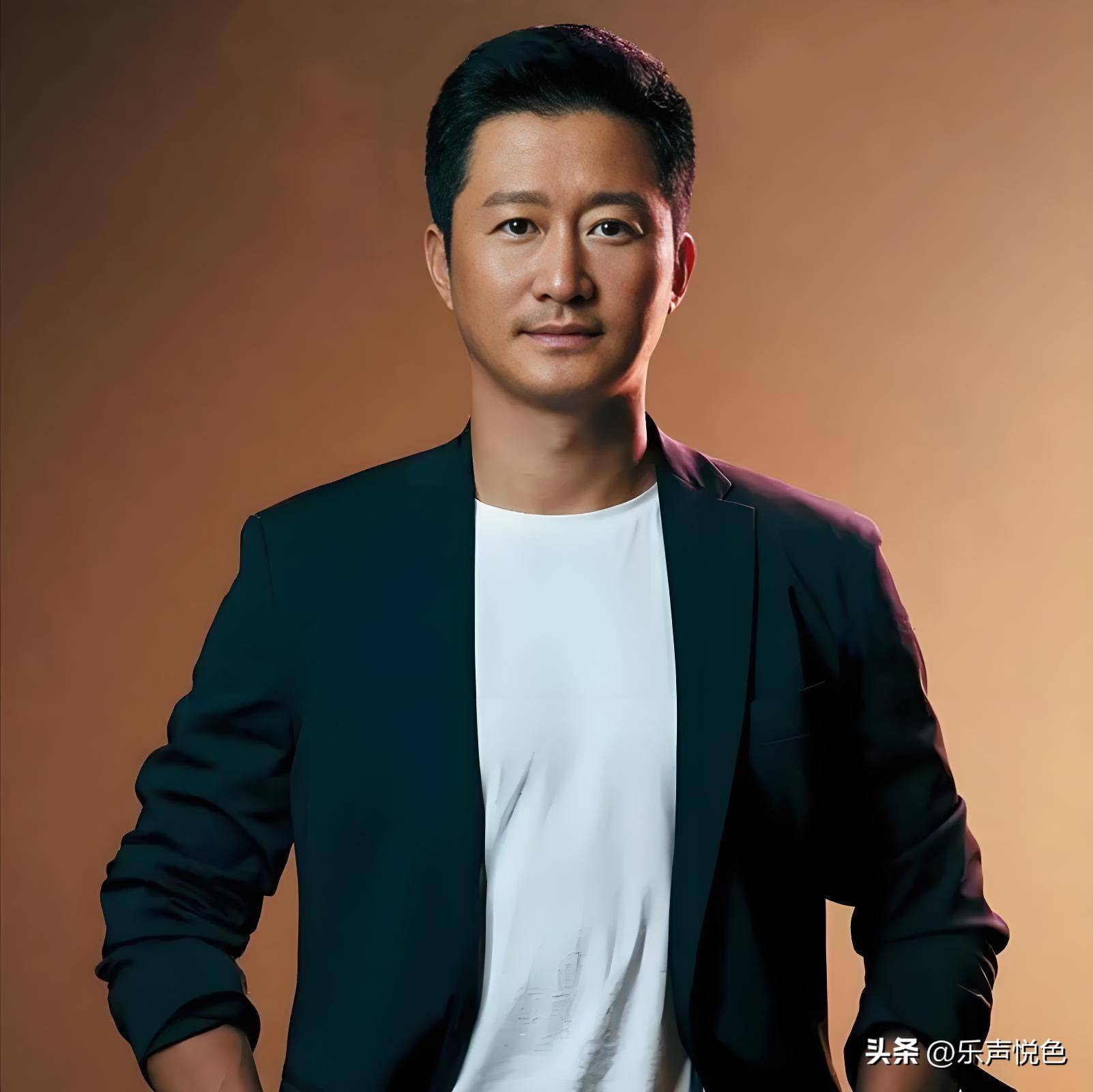 从"战狼硬汉"到"人设崩塌":吴京最近到底怎么了?