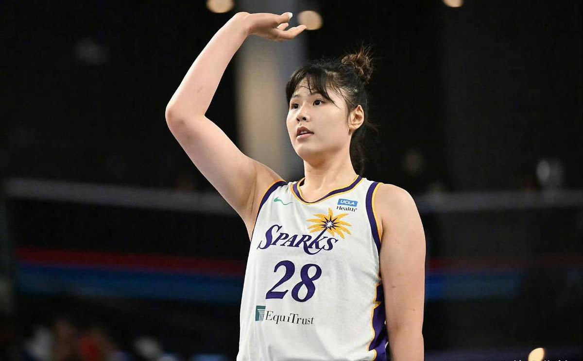李月汝收购欧洲女篮球队，为中国篮球培养未来之星