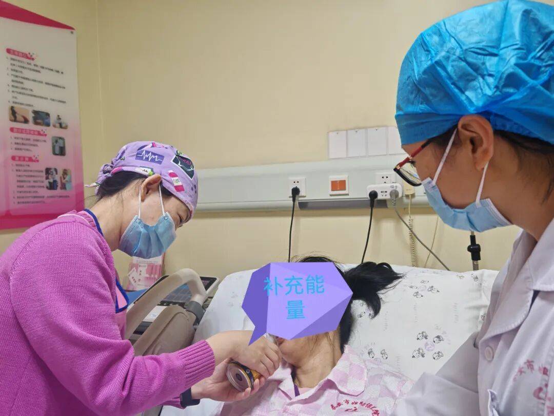导乐师:陪伴产妇迎接新生命