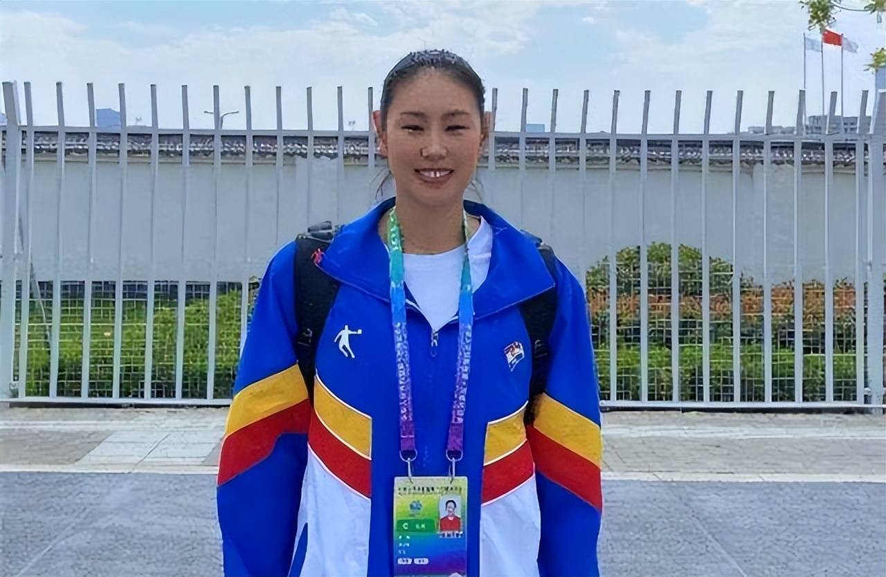 中国女排38岁奥运冠军再添新身份,官至科级干部仍保持单身