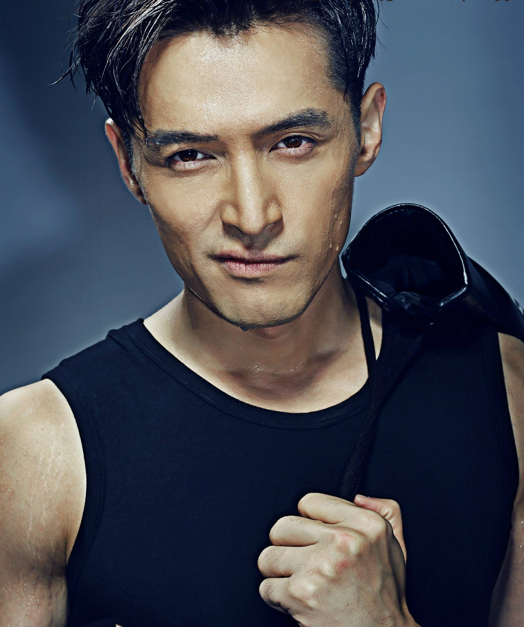 胡歌近况与妻子撒狗粮照片被爆!简直不忍直视,令人羡慕