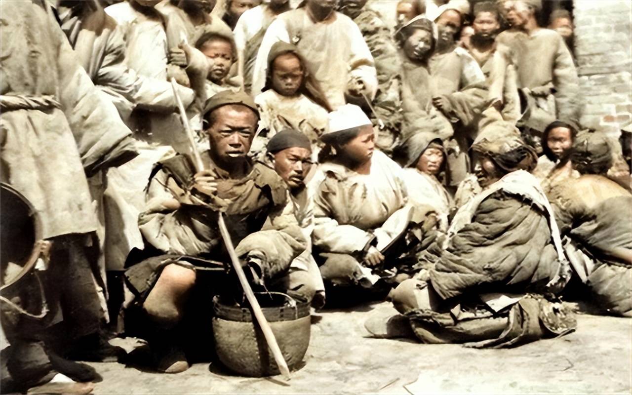 古代老百姓活不下去,为何不往深山里面跑?而是待在家里等死?