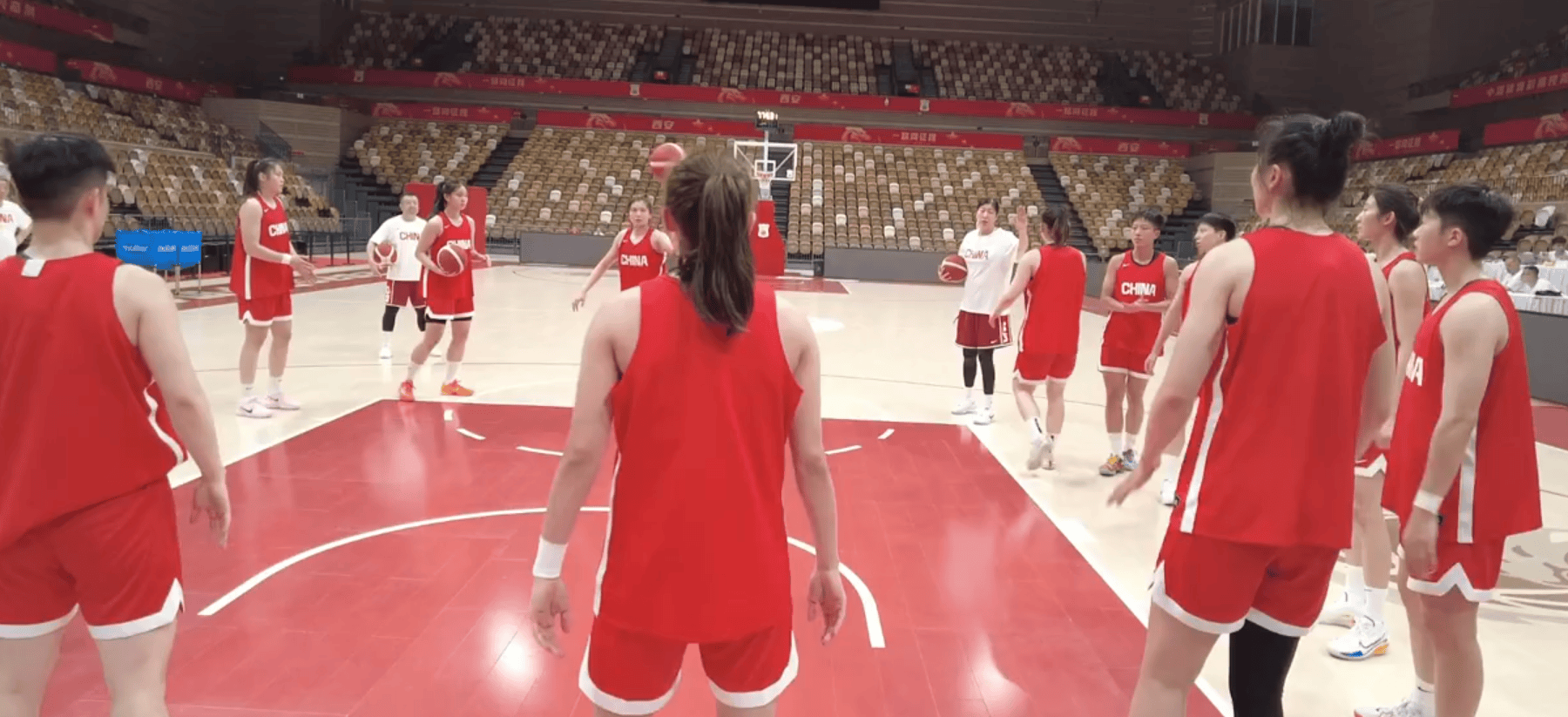 中国女篮备战世界杯预选赛：高原训练成果将迎西甲豪强挑战