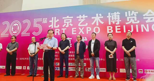 墨香飘满艺博会！书法家张克2025参展作品获高度赞誉