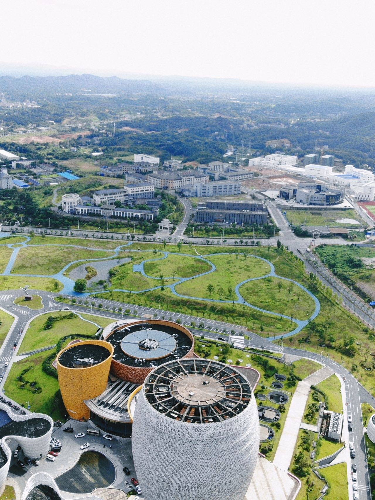 湖南千年瓷都用11个瓷器造了一座博物馆2000年制瓷历史