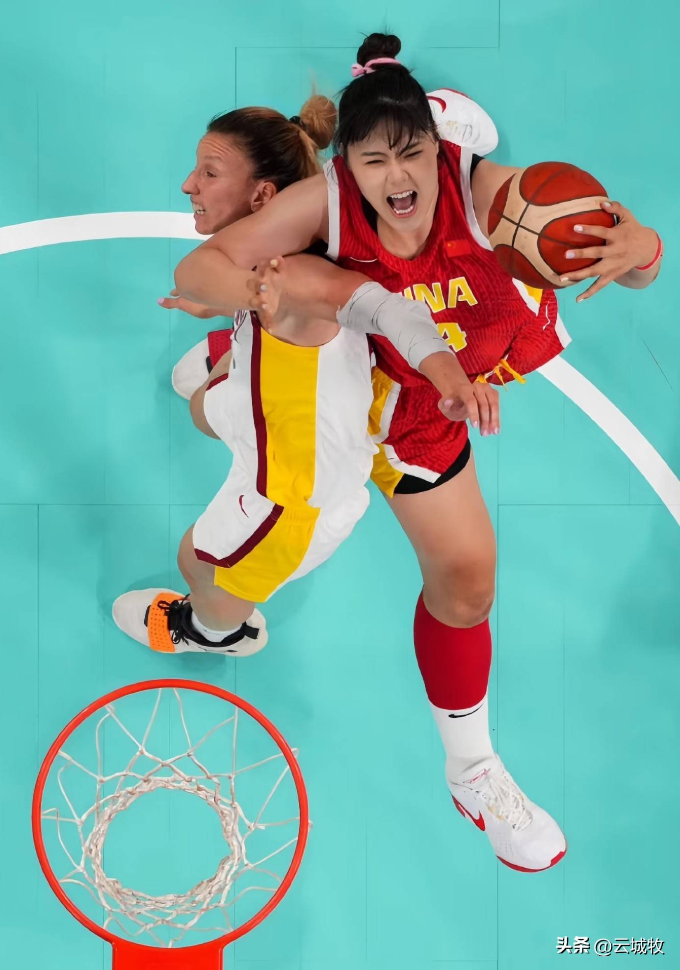 人人高过两米，个个身怀绝技，中国女篮内线终于迎来五朵金花时代