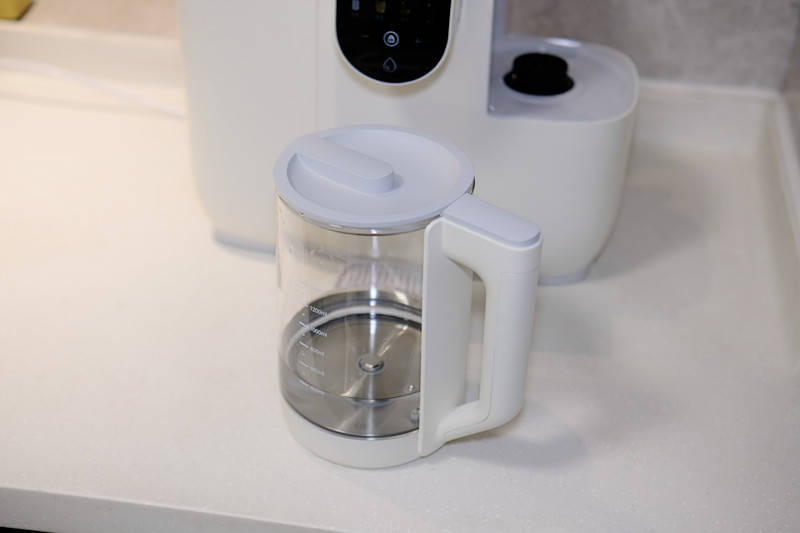 宜米RO熟水即热净饮机：小户型全能水吧来了，3秒即热解锁精致生活