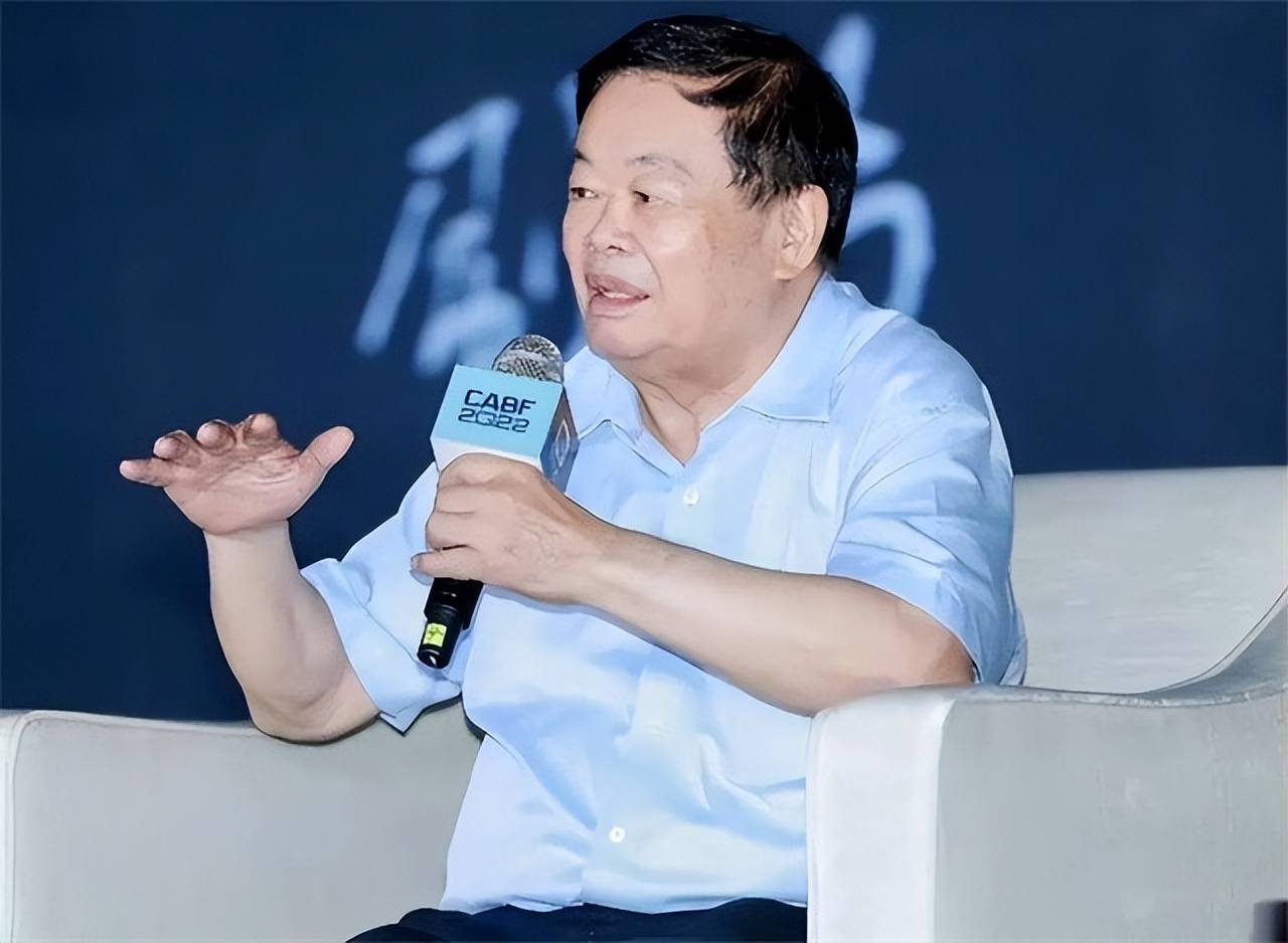 94年曹德旺被告上法庭,对庭长怒吼:别以为我不知道你收了200万