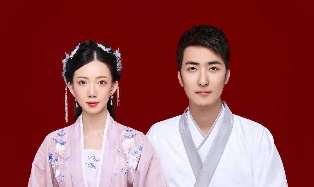 2019年,凭借"把手给我"带火一座城的皮卡晨,现在怎么样了?