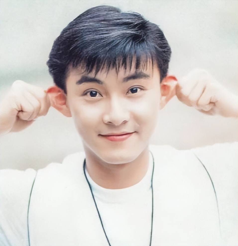 张卫健一生无法忘记的女人:借钱也要给她买包,却在他落魄时离开