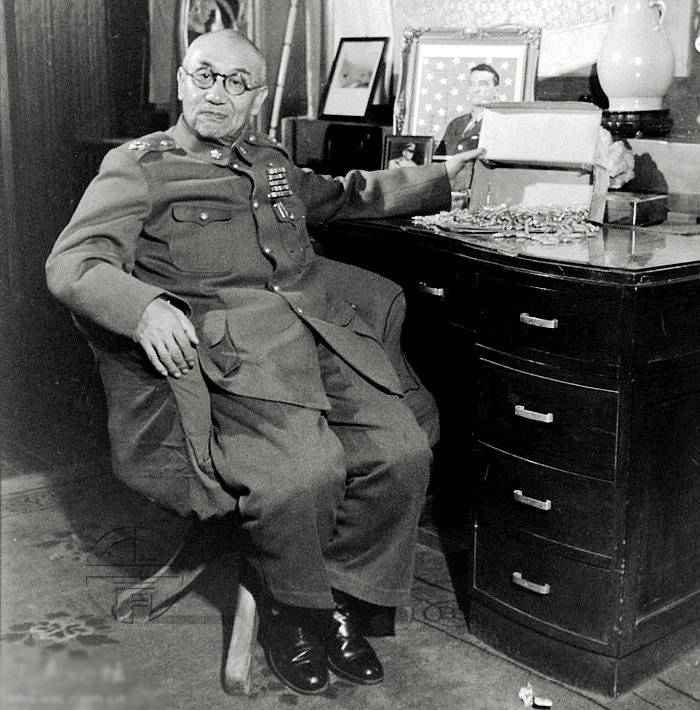 台湾阎锡山墓地:墓碑朝向山西老家,92岁老侍卫为他守墓62年至今