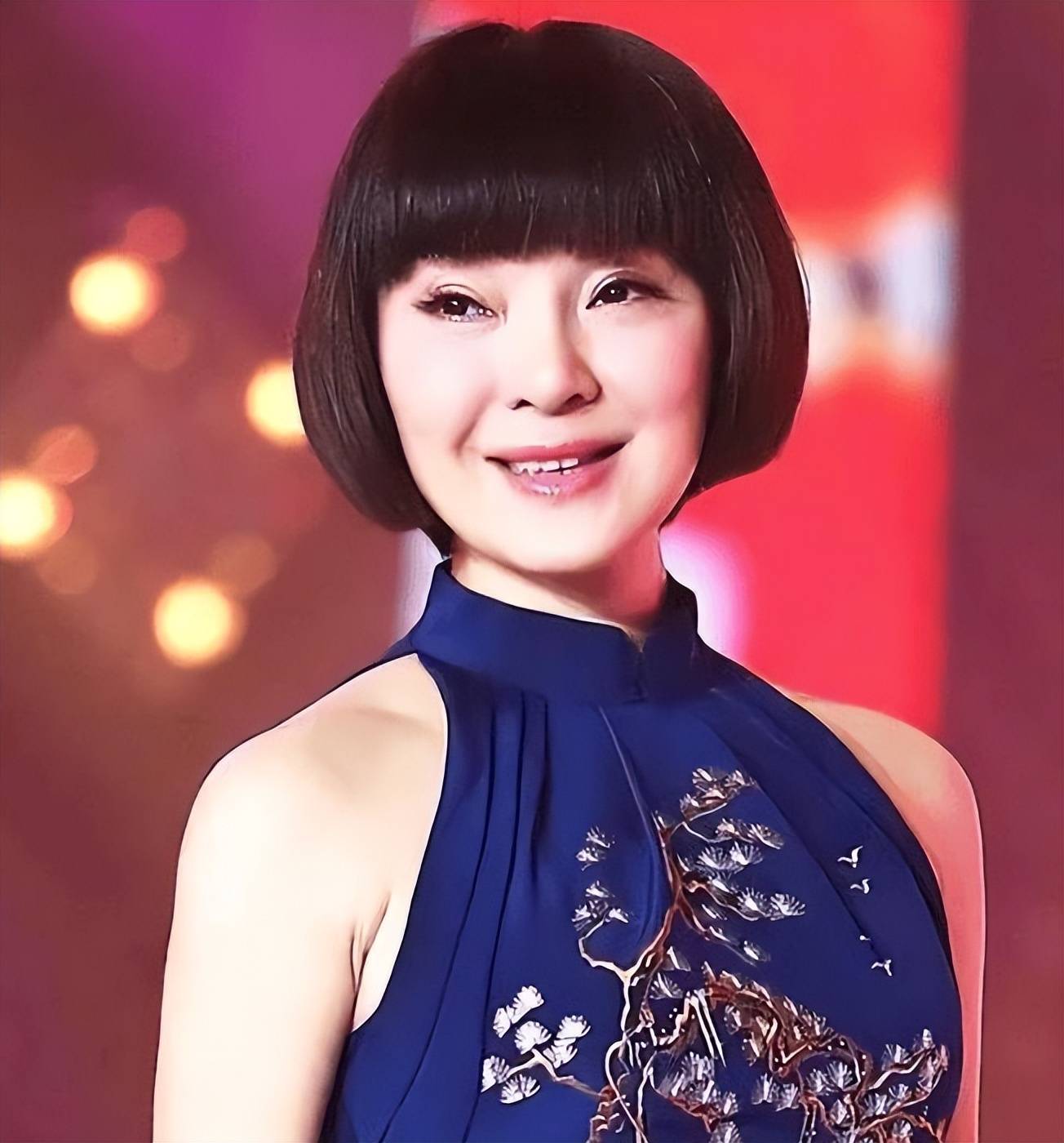 出轨整容医生转移前夫财产12亿如今顶着硅胶脸没人认识