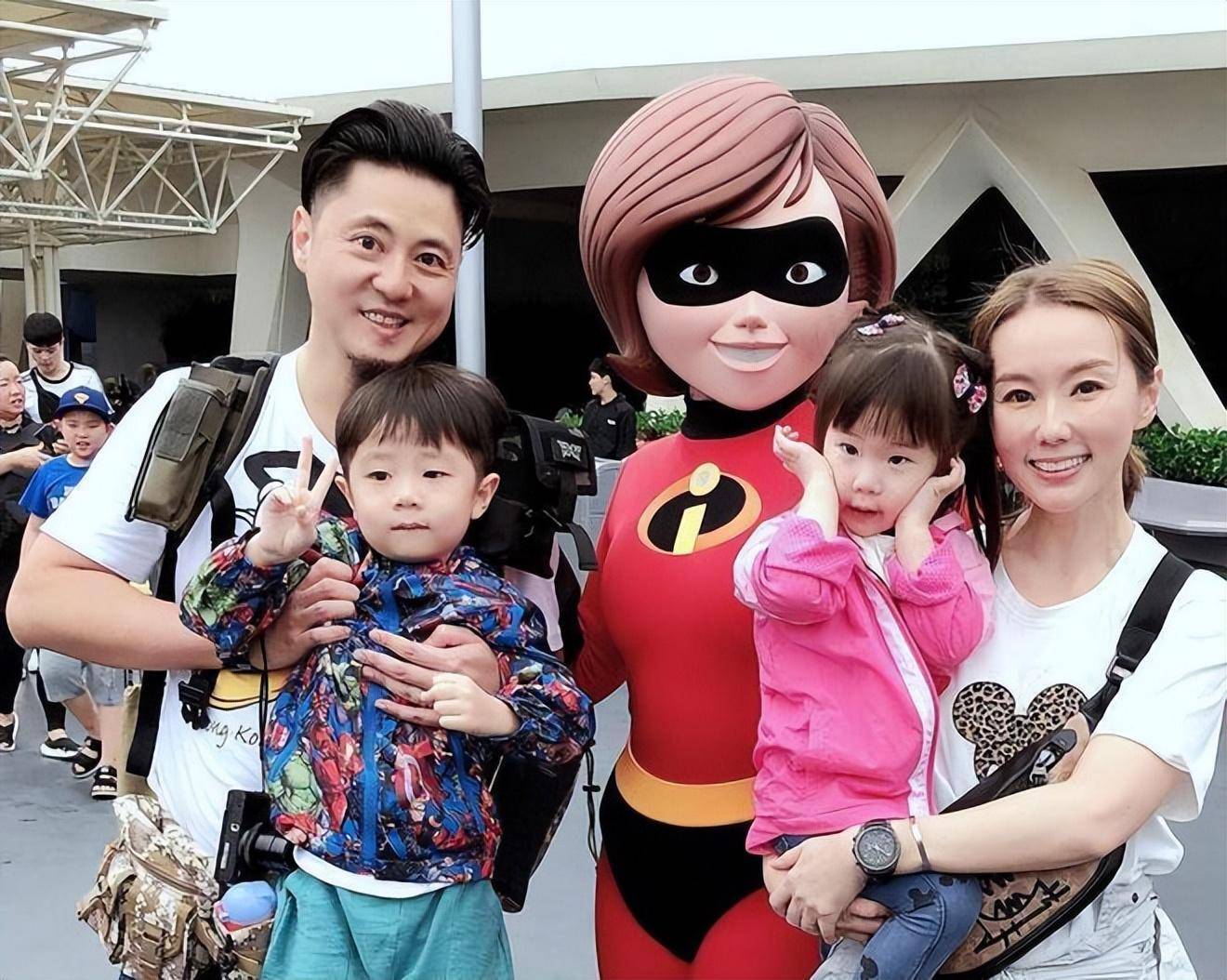 "娱乐圈闪婚第一人",林湘萍出道17年0绯闻,却突然下嫁小鲜肉