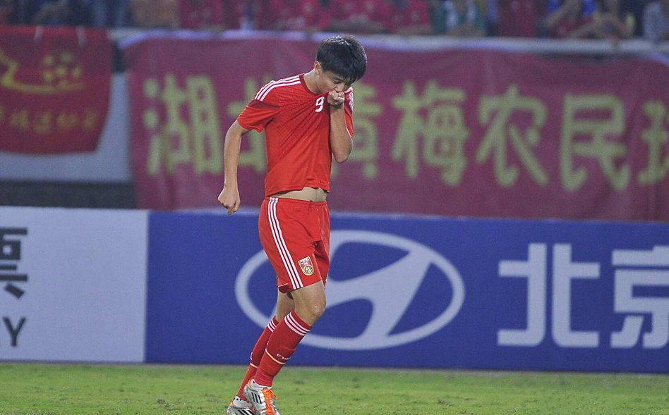 国足历史今日：2014年杨旭+孙可进球，8年后再胜泰国男足