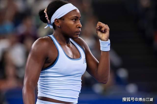 高芙直落两盘横扫佩古拉，武网未丢1盘强势夺冠，值得郑钦文学习