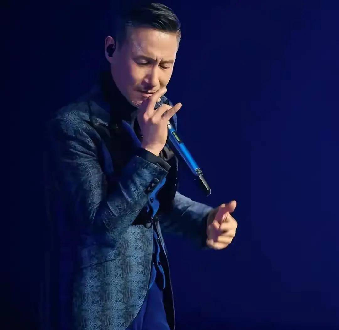 张学友演唱会内地门票比香港贵,经典老歌没几首,上海站已在打折