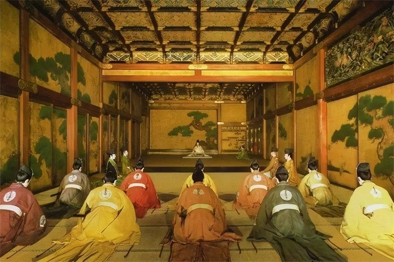 日本人为什么崇拜天皇