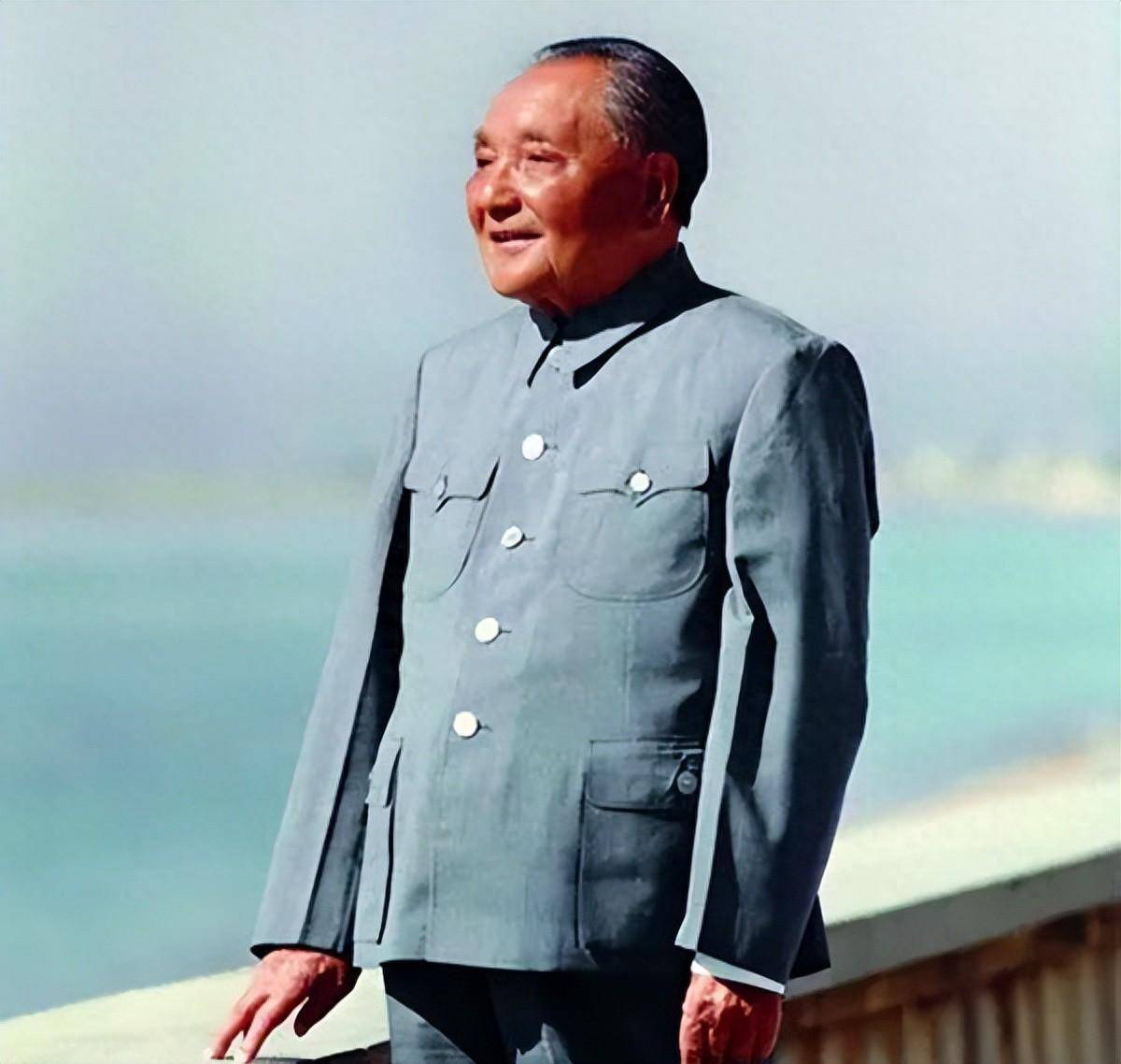 邓小平：中国社会主义改革开放和现代化建设的总设计师