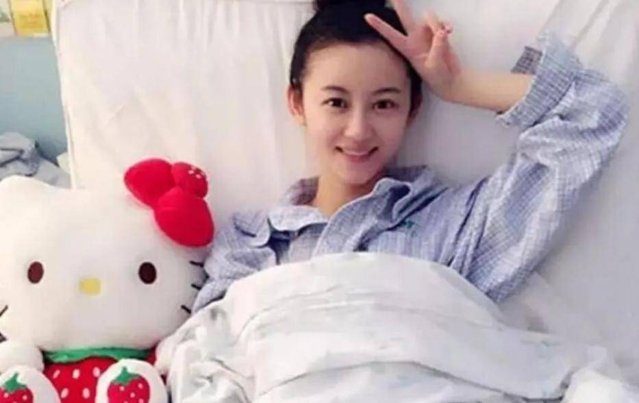 演员徐婷:一人养活全家,26岁全身溃烂离世,她经历了什么?
