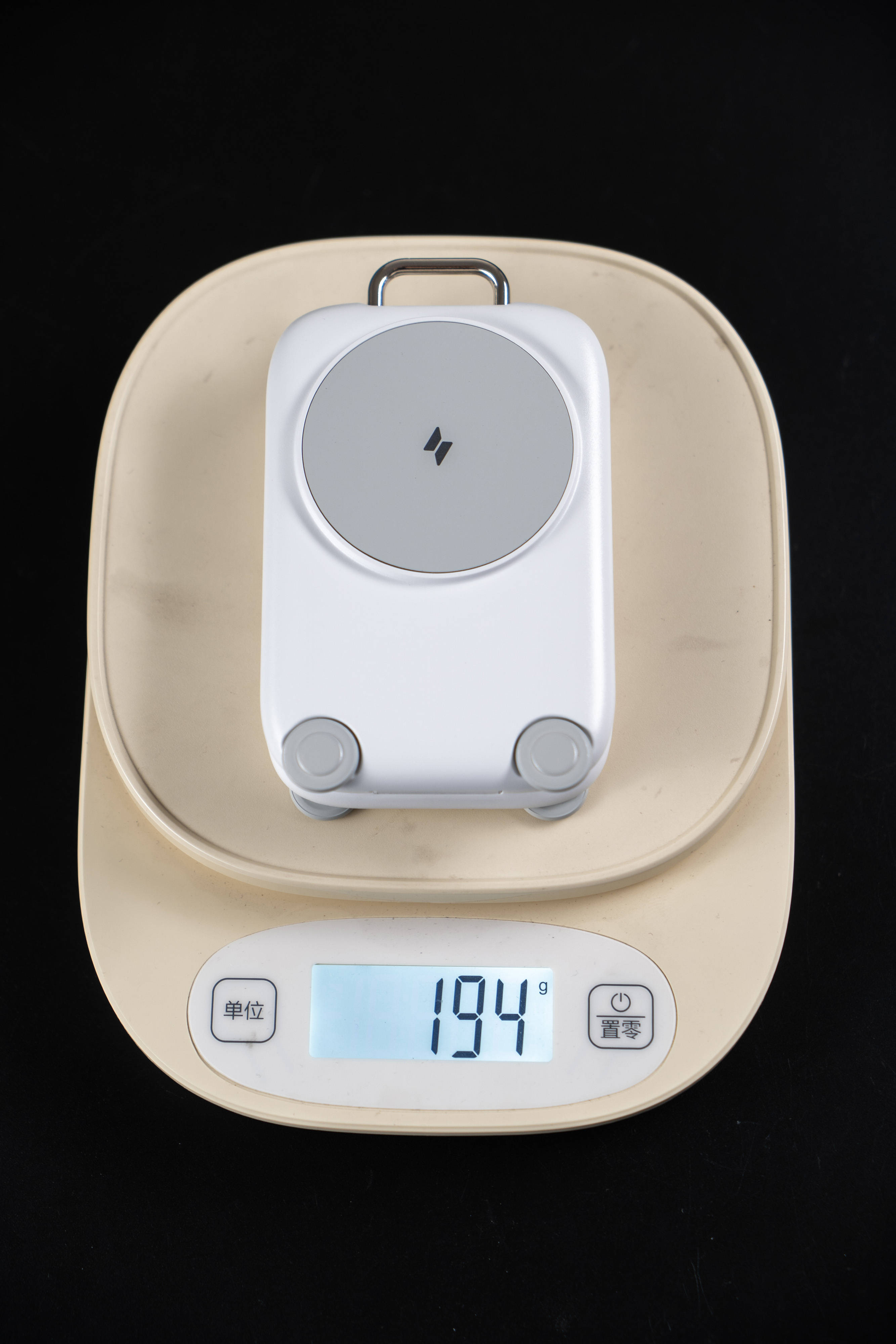 行李箱造型的无线充电器见过吗?迪奥科三合一折叠磁吸充电器分享