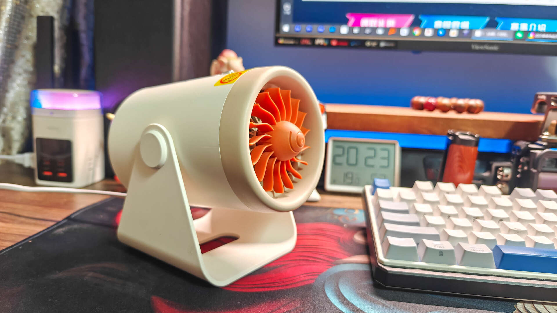 不是每个地方都供暖，西圣Warm mini桌面暖风机可保桌面暖融融