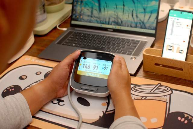 乐普心电血压计BP3体验：心血管健康管理“小卫士”。