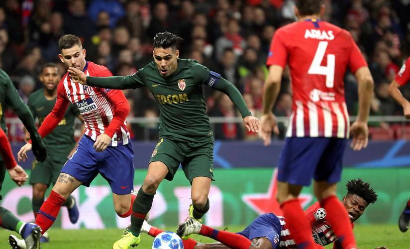 法甲争冠卡位战！摩纳哥主场能否击退朗斯？欧冠资格 VS 榜首冲刺