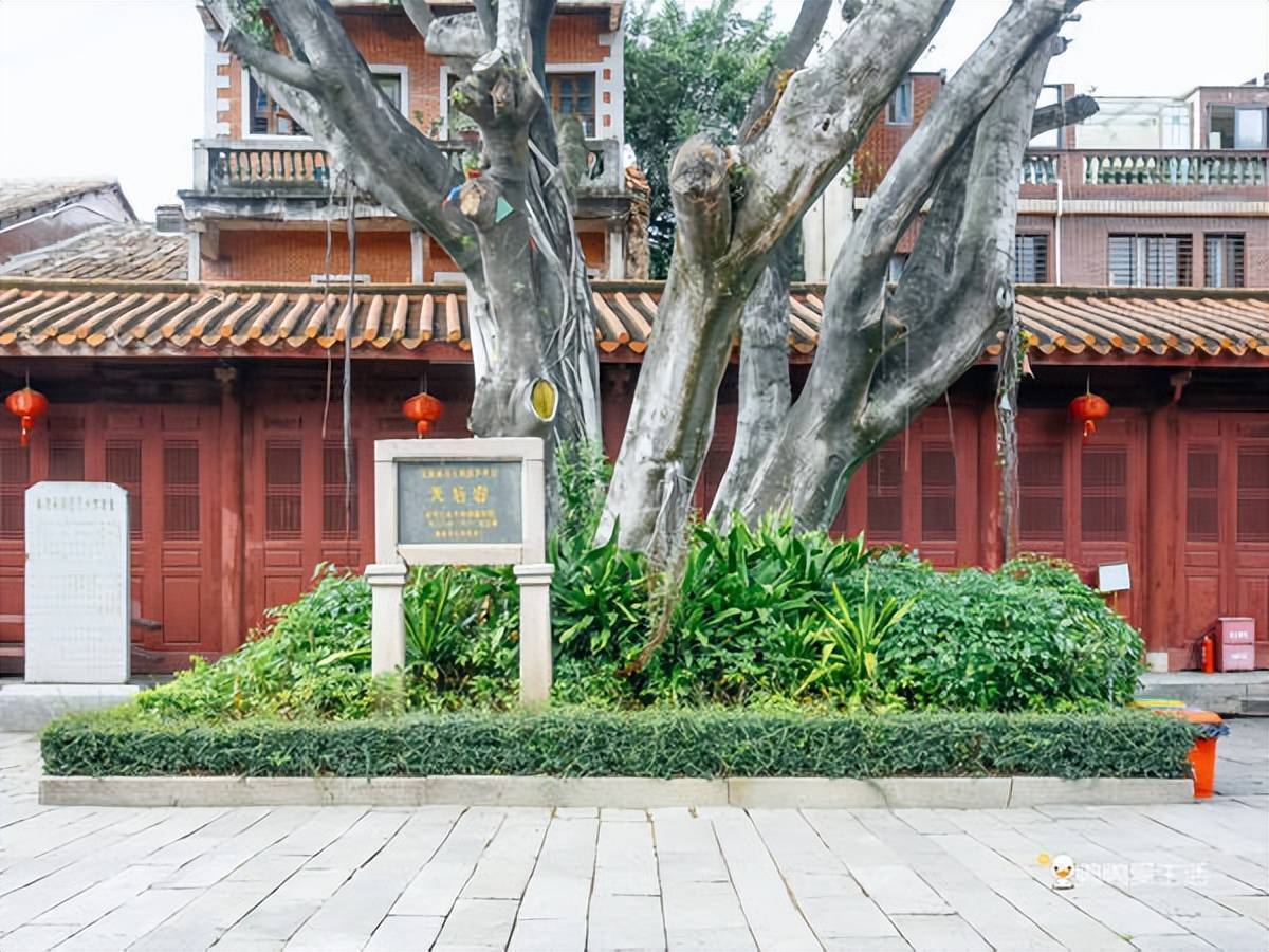 【七绝】《天后流芳》庄灿煌