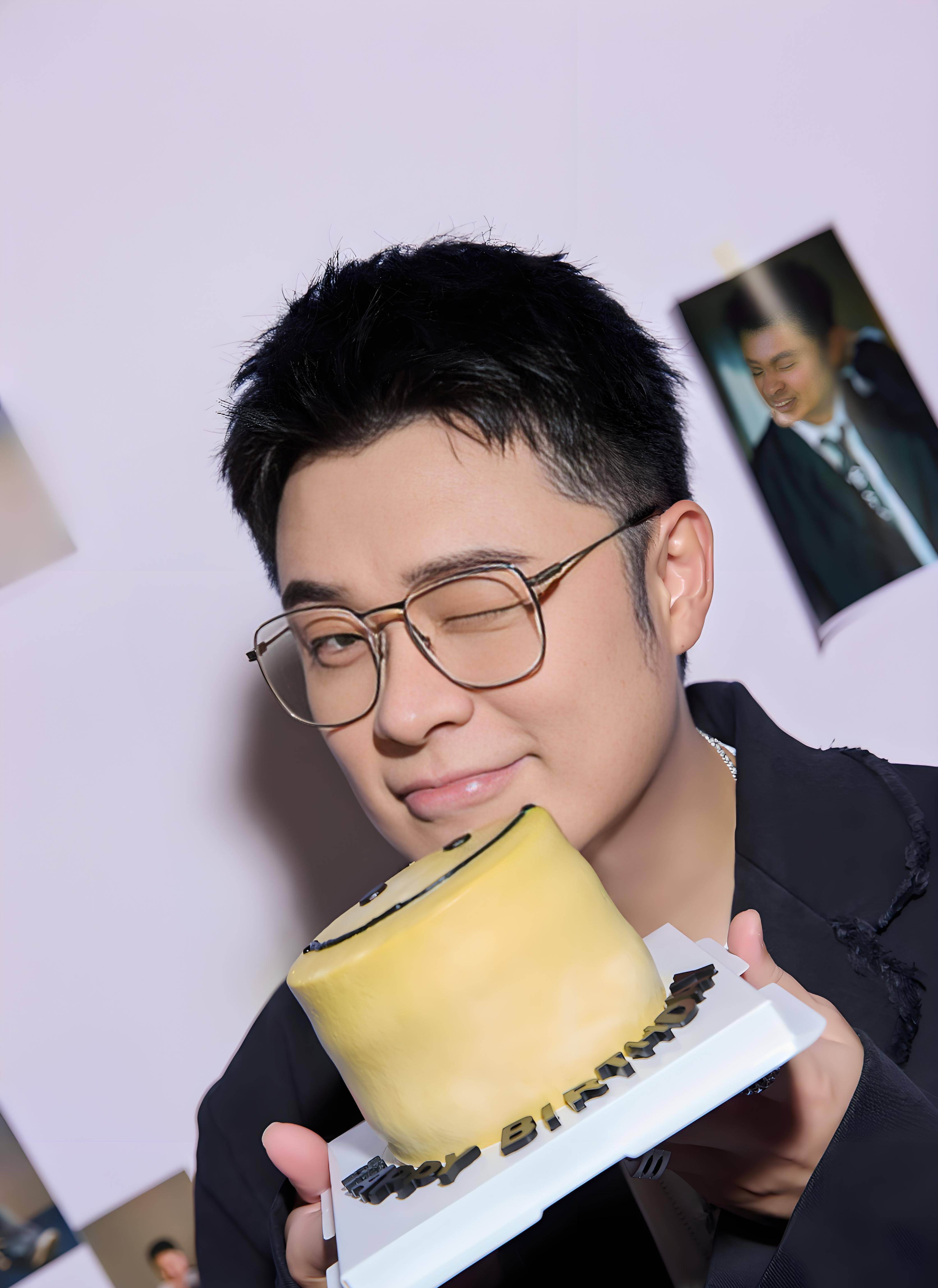陈赫生日照鹿晗意外成黑蛋凌晨四点半发文找了一晚上小鹿