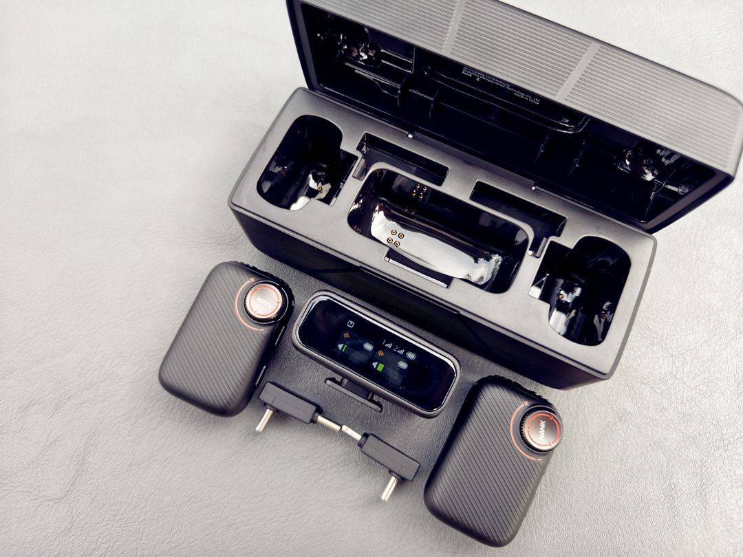 让创作回归纯粹:南卡Qmic如何用一块屏解放创作者