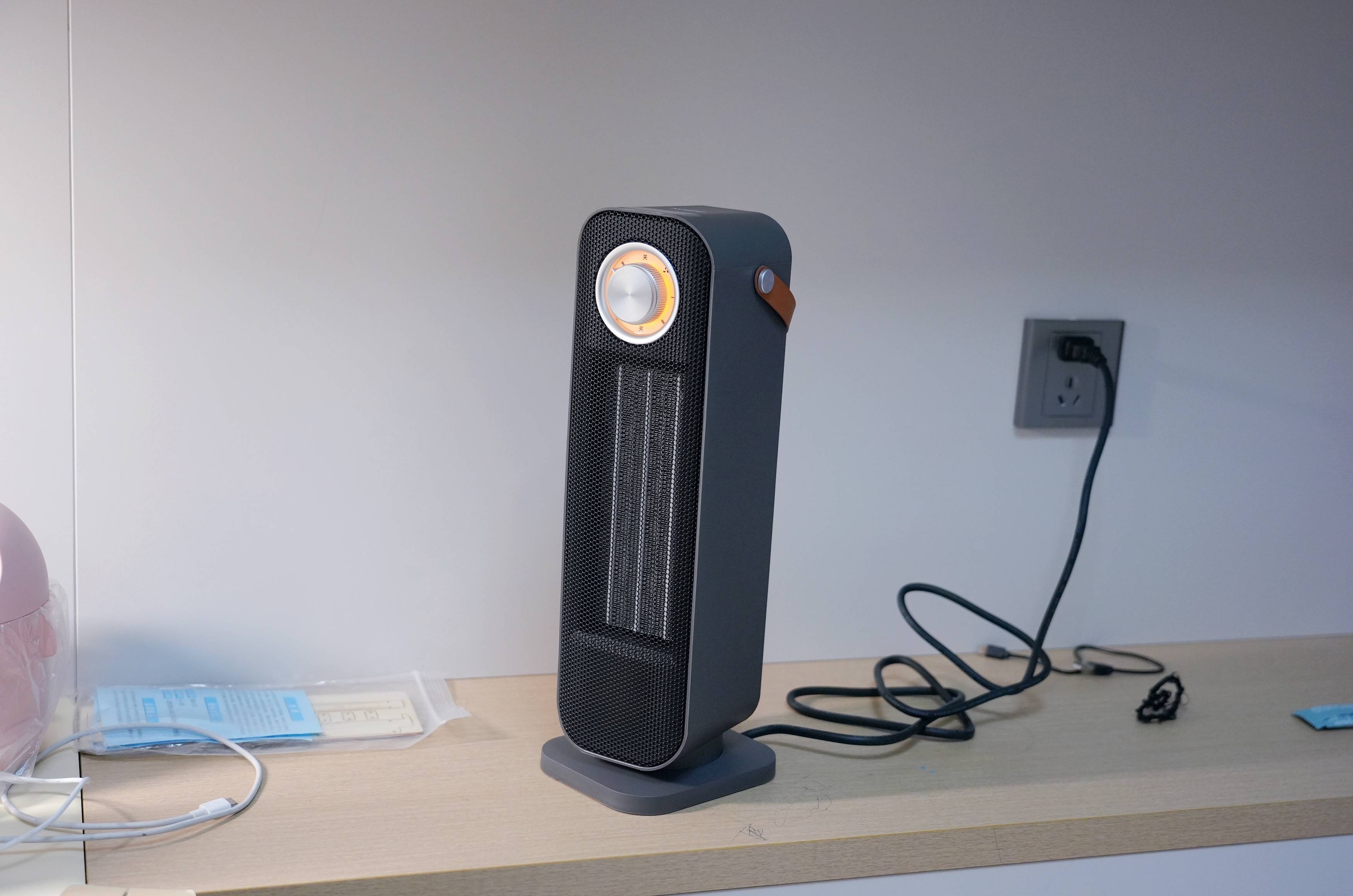 西圣WarmX暖风机实测：2秒速热+四季可用，性价比绝了