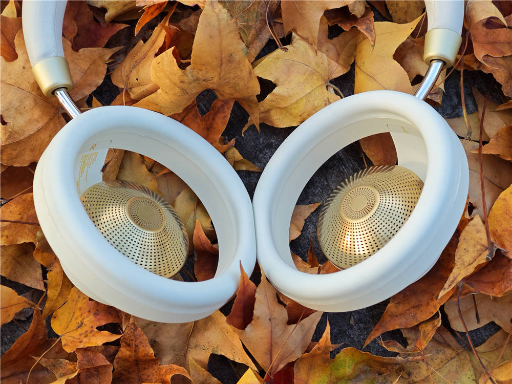 南卡Bolt头戴耳机：一款让耳朵能呼吸的头戴耳机